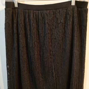 Black Lace Micro-pleat Skirt